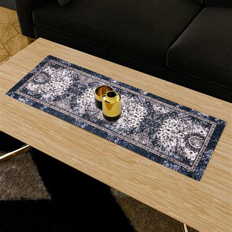 Table Runner
