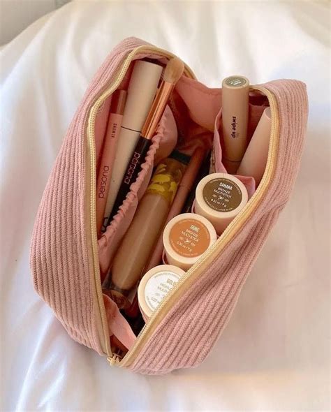 cute makeup case