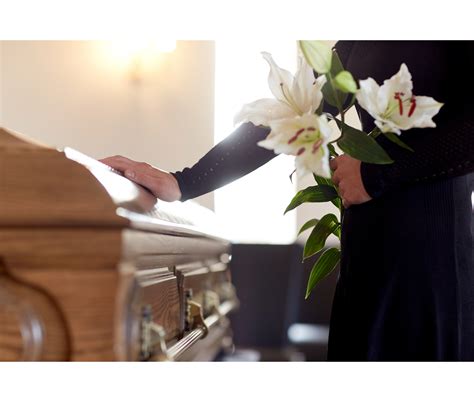 Pallbearers: What Do They Do & Are They Needed for Cremation? - Country ...