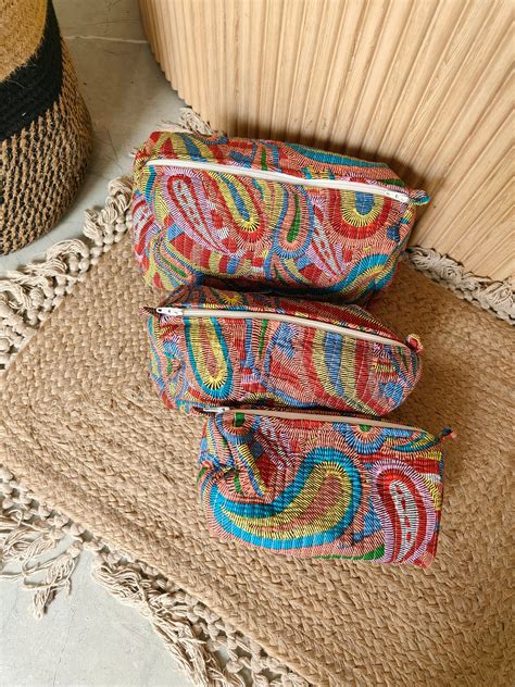 Rainbow Paisley Toiltery Pouches (Set of 3) – The Quince Life