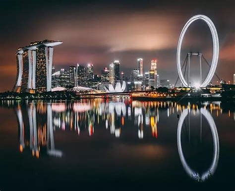 选择在新加坡就业，留学生必备常识有哪些？ 去新加坡留学带什么_每日生活网