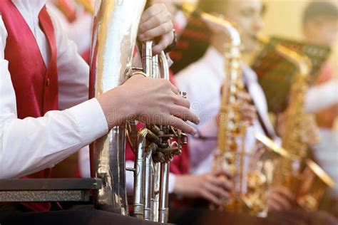 Band Instruments 的图像结果