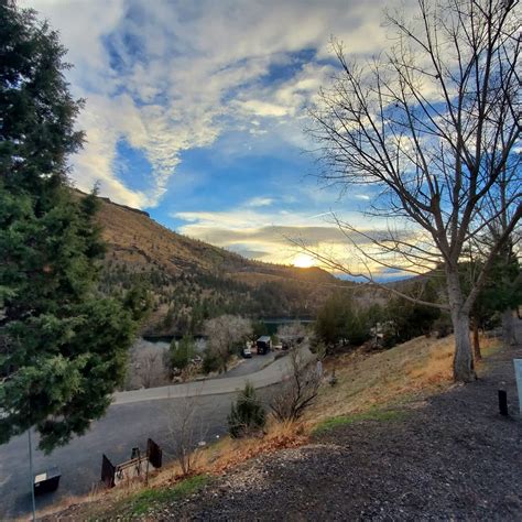 Lake Simtustus Resort - Hipcamp in Madras, Oregon