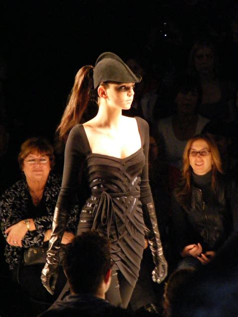 Gratz Industries: Project Runway 6 - Finale Preview