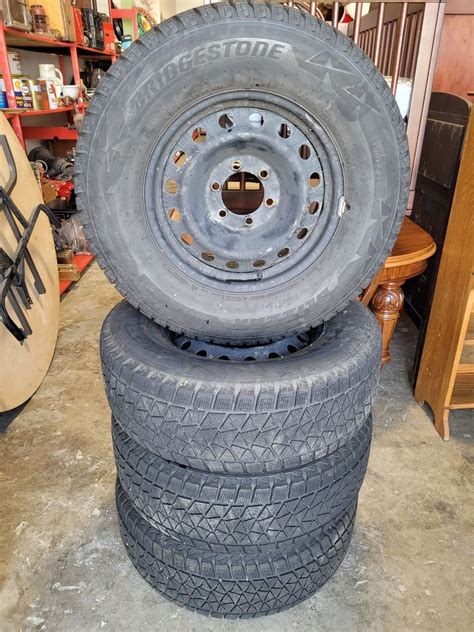 Bridgestone 265/70R17 Tire Set (4)