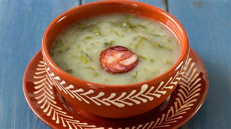 Recettes Portugaises traditionnelles: Caldo-Verde (Soupe Caldo-Verde ...