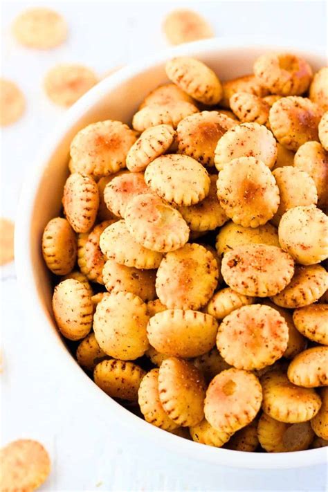 Cajun Spiced Oyster Crackers • Now Cook This!