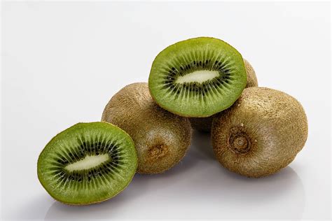 kiwi fruit green the richness of southern fruits 4k HD Wallpaper
