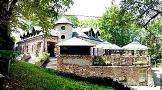 HOTEL PODZAMCZE (Tarnow) - Hotel Reviews, Photos, Rate Comparison ...