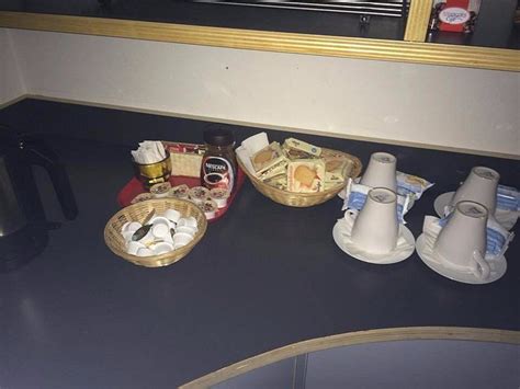 LUOGO COMUNE OSTELLO (Brescia) - Hostel Reviews, Photos, Rate ...