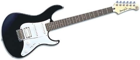 Yamaha Pacifica Series Pac012 Electric Guitar; Black - Agathis : Amazon ...