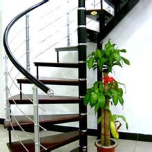 广州厂家上门测量安装铁艺旋转楼梯室内制作阁楼旋转整体铁艺楼梯-阿里巴巴