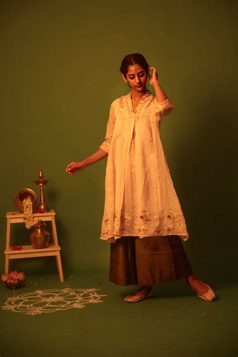 Buy Women's Floral Dresses | Pastel Dresses | 100% Cotton Dresses ...