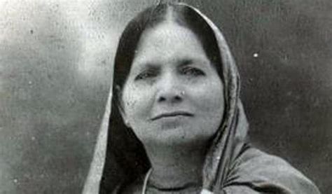 Portrait of a Lady as a young Muslim revolutionary | Hindustan Times