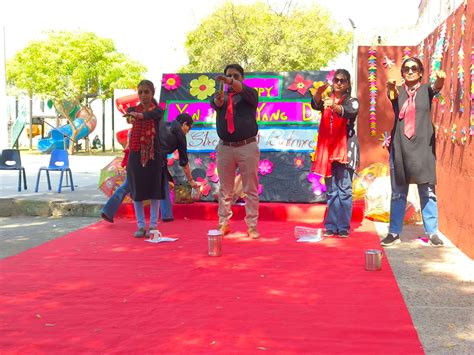 Delhi World Public School
