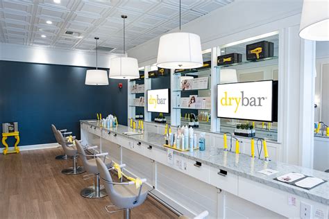 Drybar — Kū‘ono Marketplace at Kāhala