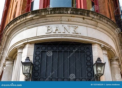 Bank Building Stock Photo | CartoonDealer.com #19365786