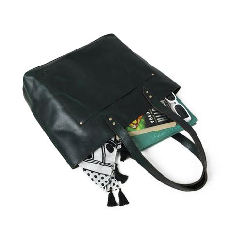 Weather-Ready Elegance: Top Picks for Water-Resistant Leather Totes in ...