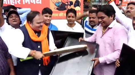 Shiv Sena (UBT) Stages Protest Against India-Pakistan Asia Cup Clash ...