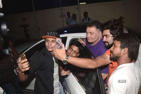 Crazy celeb fans! Pics | Crazy celeb fans! Photos | Crazy celeb fans ...