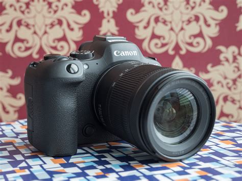 Canon EOS R6 Mark II w naszych rękach - Canon EOS R6 Mark II w naszych rękach - Optyczne.pl
