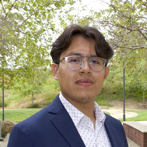 Hugo Peralta-Ramírez - UCLA Department of History