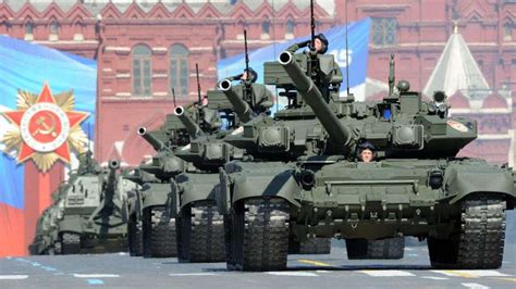 乌克兰总统：俄罗斯地面部队进攻就给军人涨工资 原计划元旦就涨