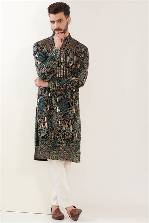 Black multi embroidred kurta