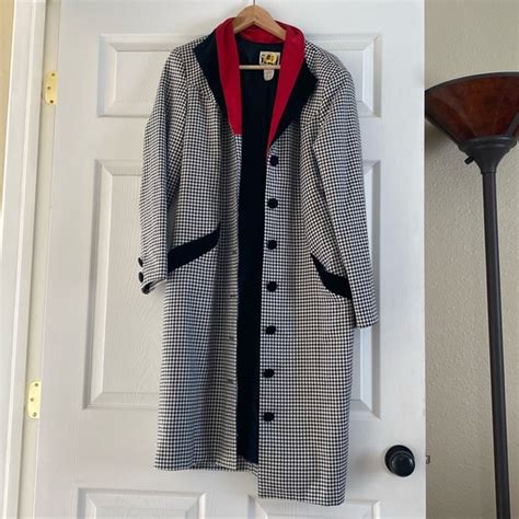Sandra Ow-Wing | Jackets & Coats | Vintage Sandra Owwing Black White ...