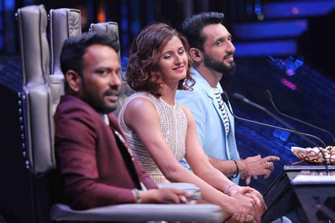 Dharmesh Yelande, Shakti Mohan and Punit Pathak smiles for the camera ...