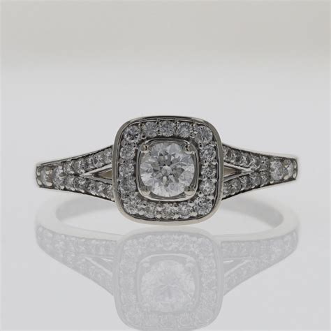 .65ctw Round Cut Diamond Halo Engagement Ring 10k White Gold Size 7.25