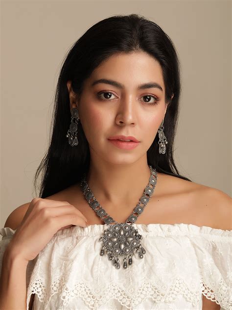 Metal Inscribed Sikka Necklace Set – Cippele