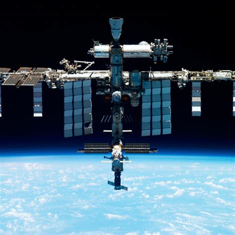 Space Shuttle Explorer NASA 的图像结果