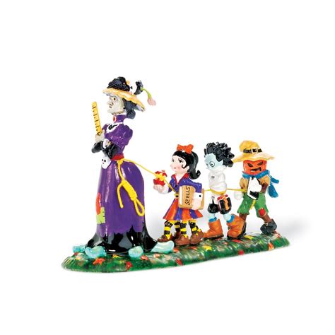 Department 56 Snow Village Halloween Little Ghouls' Field Trip : Amazon ...