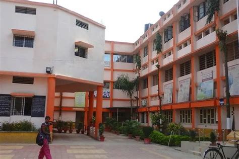 Mahatma Fule Arts Comm and Sitaramji Choudhari Science Mahavidyalaya ...