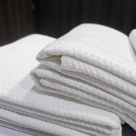 Quick Dry Waffle Bath Towel - White | LOVE FOR WHITE
