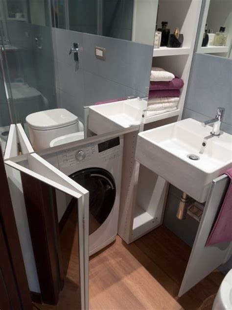 7 essentials to create a bathroom beneath the staircase | homify