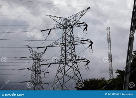 Electricity Power Lines 的图像结果