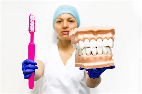 Wisdom Teeth Extraction: Local vs General Anesthesia