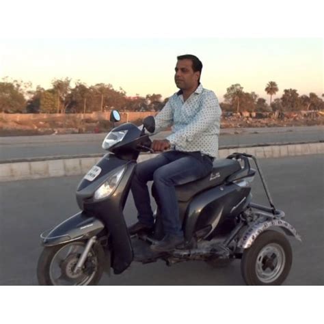 Side Wheel Attachment Kit For Honda Aviator @ 11499