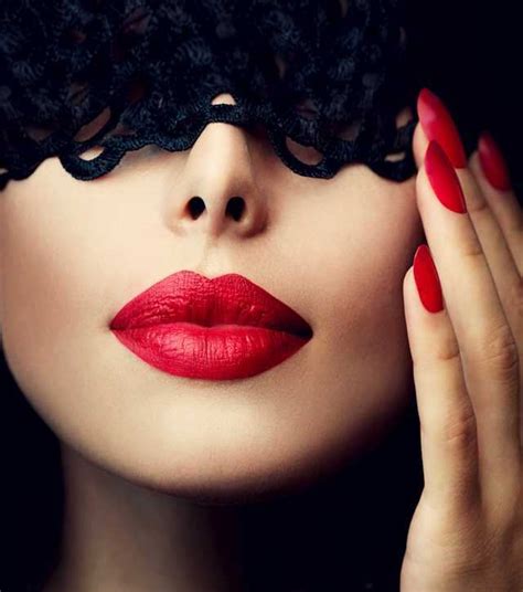 Can I make my thick lips appear sculpted | Femina.in