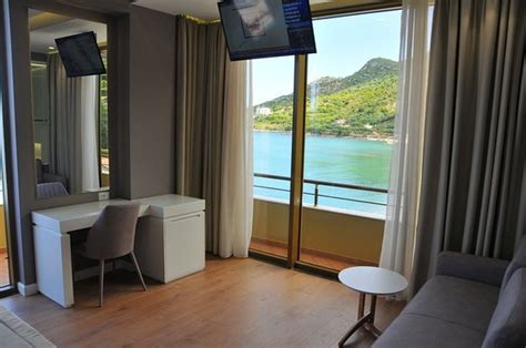 PARADISE BEACH HOTEL (Radhime) - Hotel Reviews & Photos - Tripadvisor