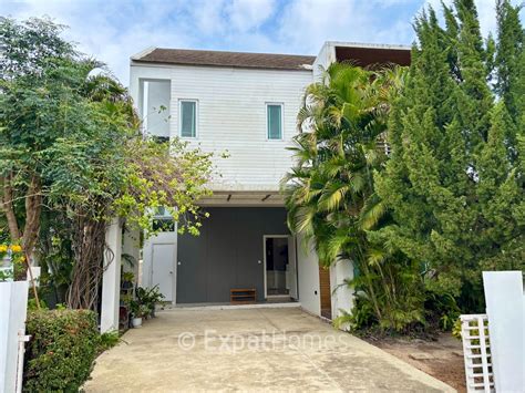 9795 - 3 bed, 3 bath house in Mae Rim area - Expat Homes