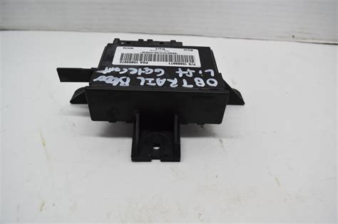 Rezultat imagine pentru Body Control Module 04 Trailblazer