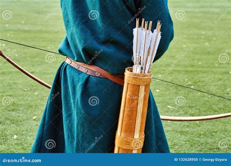 Quiver Of Arrows On Back