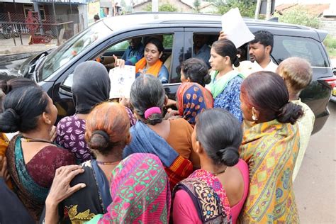 worship of minister hebbalaka at kalloli hanuman temple