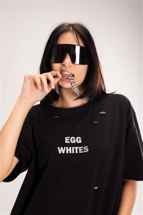 Buy Traumatic Tee now | Hype Fly India