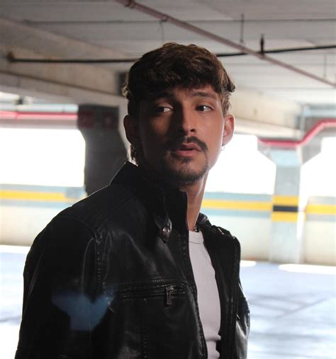 TIPO NA NOVELA - Sam - LETRAS.COM