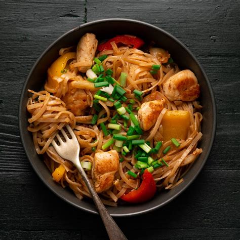 Thai Pepper Garlic Chicken Noodles - Marion's Kitchen