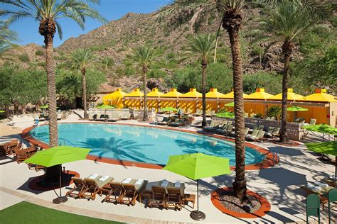 THE CANYON SUITES AT THE PHOENICIAN, A LUXURY COLLECTION RESORT ...